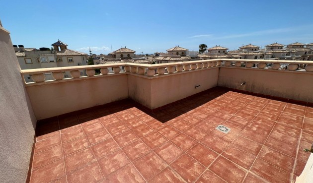 Brukt - Quad House -
Orihuela Costa - Montezenia