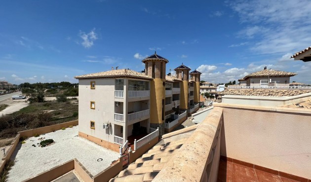 Brukt - Quad House -
Orihuela Costa - Montezenia