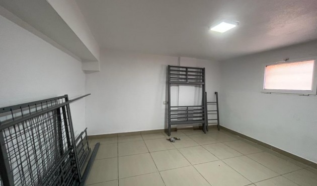 Brukt - Quad House -
Orihuela Costa - Montezenia