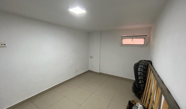 Brukt - Quad House -
Orihuela Costa - Montezenia