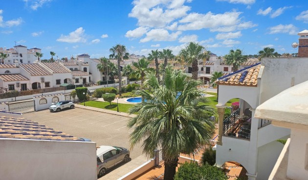 Brukt - Town House -
Orihuela Costa - PAU 8