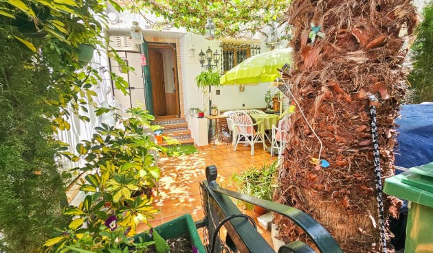 Brukt - Town House -
Orihuela Costa - PAU 8