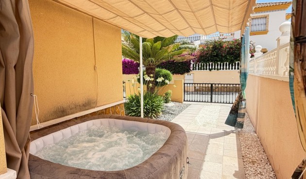 Brukt - Town House -
Orihuela Costa - Los Dolses