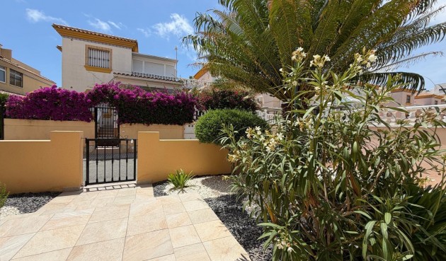 Brukt - Town House -
Orihuela Costa - Los Dolses