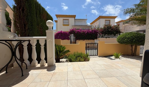 Brukt - Town House -
Orihuela Costa - Los Dolses