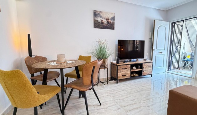 Brukt - Town House -
Orihuela Costa - Los Dolses