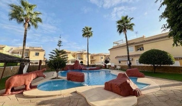 Brukt - Town House -
Orihuela Costa - Los Dolses
