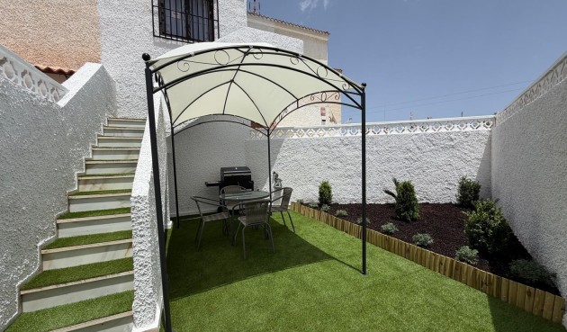 Brukt - Bungalow -
Torrevieja - El Limonar