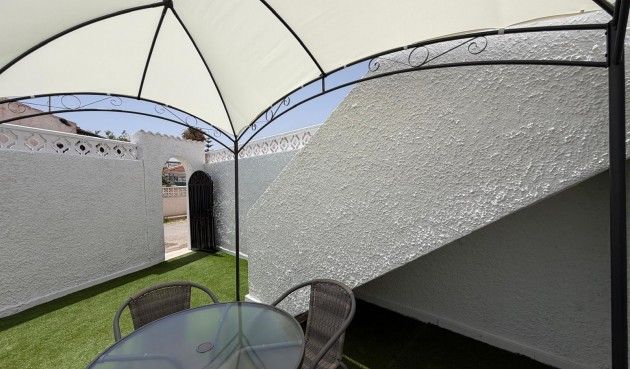 Brukt - Bungalow -
Torrevieja - El Limonar