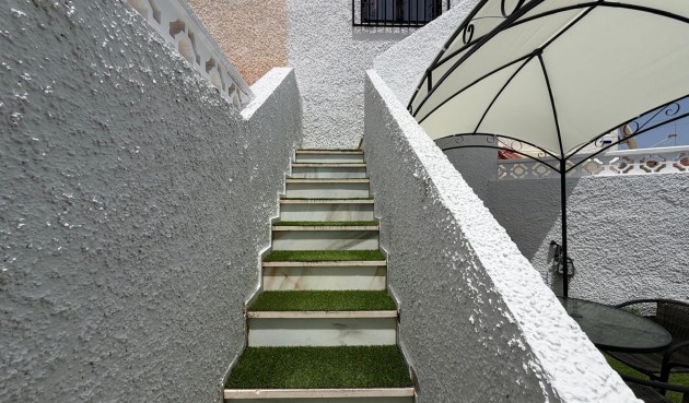 Brukt - Bungalow -
Torrevieja - El Limonar
