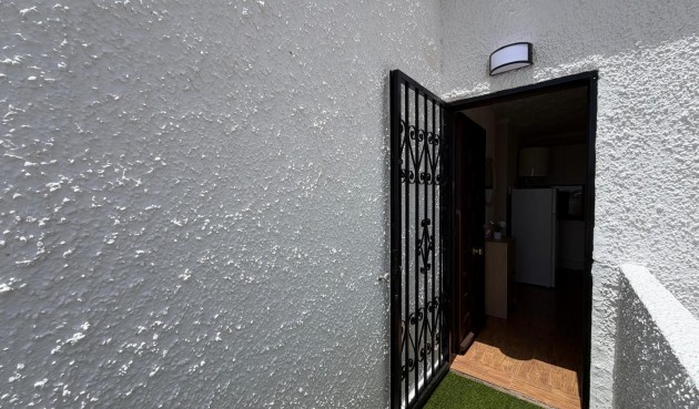 Brukt - Bungalow -
Torrevieja - El Limonar