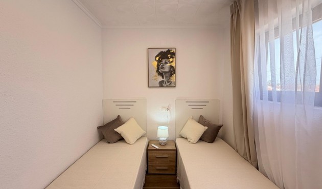 Brukt - Bungalow -
Torrevieja - El Limonar