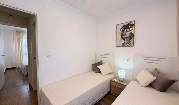 Brukt - Bungalow -
Torrevieja - El Limonar