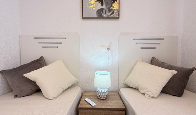 Brukt - Bungalow -
Torrevieja - El Limonar