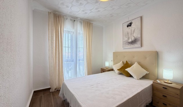 Brukt - Bungalow -
Torrevieja - El Limonar