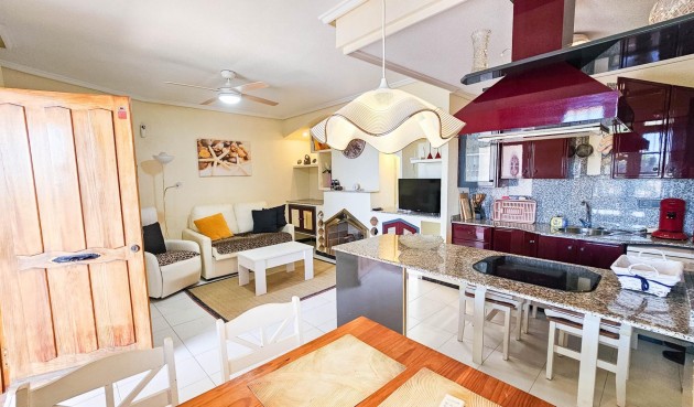 Brukt - Bungalow -
Orihuela Costa - Los Altos