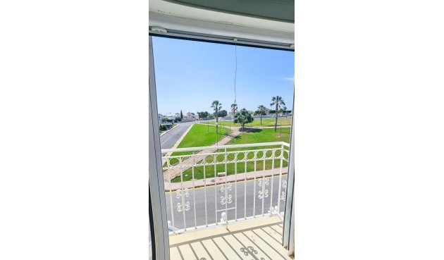 Brukt - Bungalow -
Orihuela Costa - Los Altos