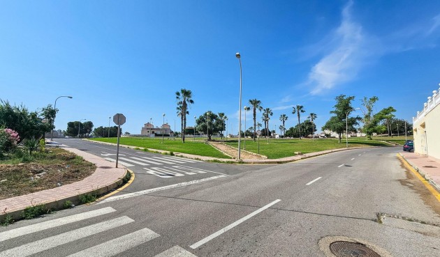 Brukt - Bungalow -
Orihuela Costa - Los Altos