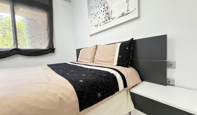 Brukt - Apartment -
Orihuela Costa - Altos De Campoamor