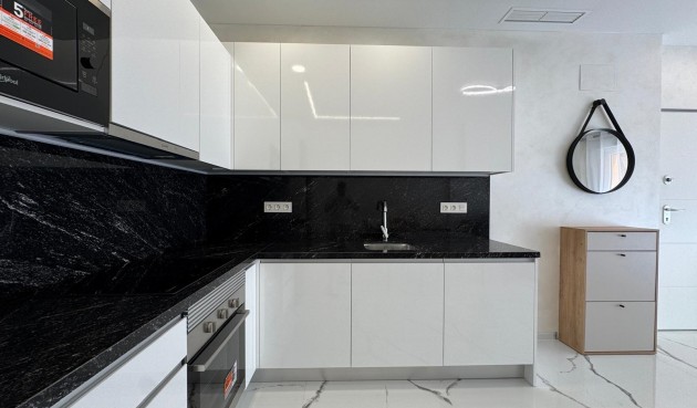 Brukt - Apartment -
Torrevieja - Estacion De Autobuses