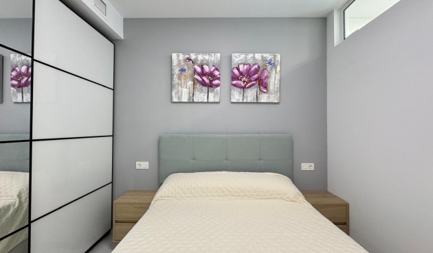Brukt - Apartment -
Torrevieja - Estacion De Autobuses
