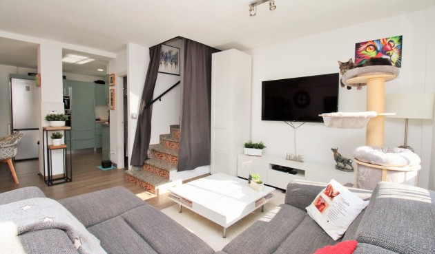 Brukt - Town House -
Villamartin - Costa Blanca