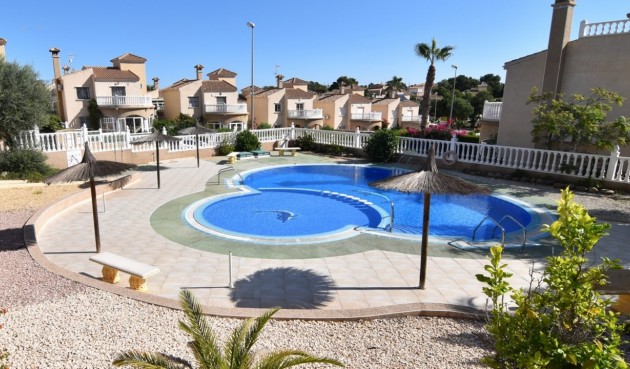 Brukt - Town House -
Villamartin - Costa Blanca