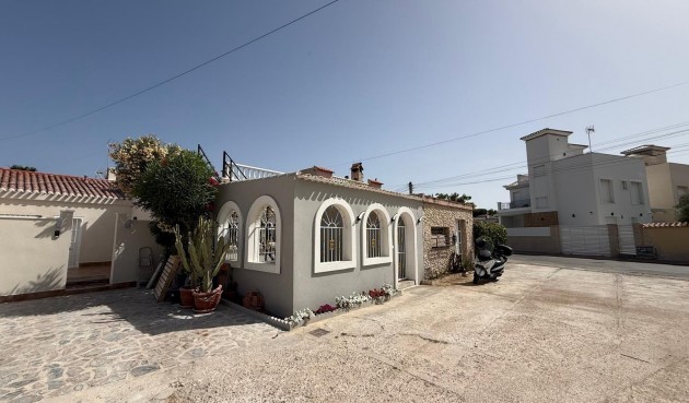 Brukt - Town House -
Torrevieja - Torreta Florida
