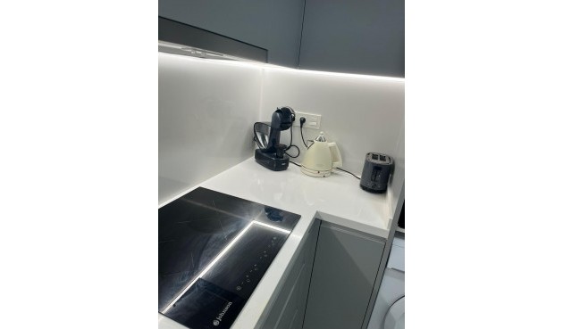 Brukt - Apartment -
Torrevieja - Centro