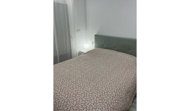 Brukt - Apartment -
Torrevieja - Centro