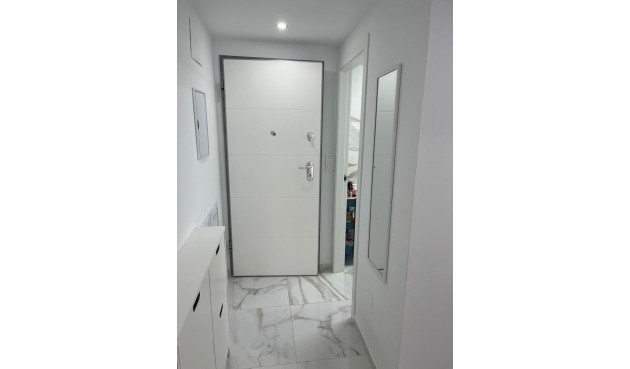 Brukt - Apartment -
Torrevieja - Centro