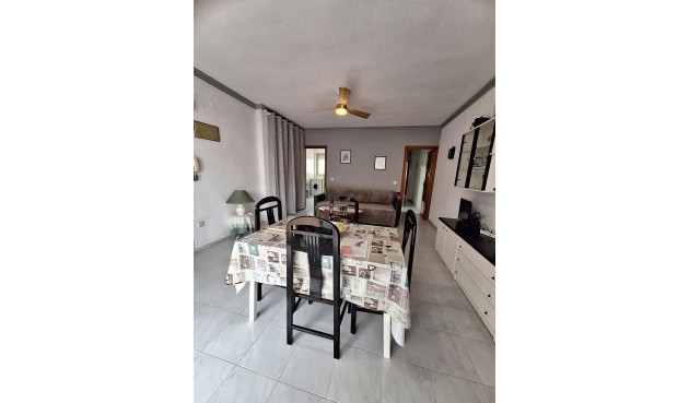 Brukt - Toppleilighet -
Torrevieja - Playa del Cura