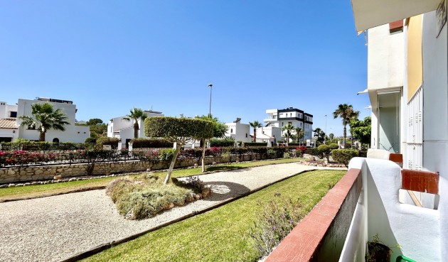 Resale - Apartment -
Villamartin - Costa Blanca