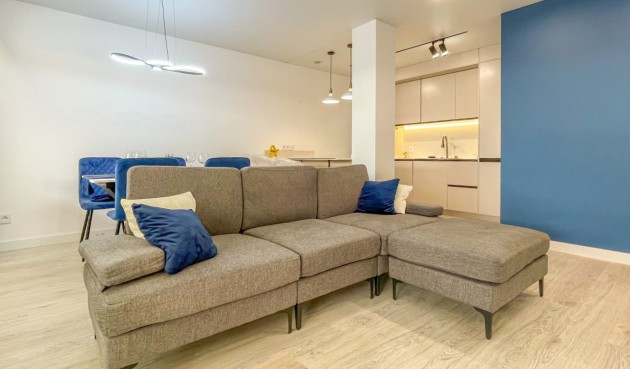 Resale - Apartment -
Torrevieja - Costa Blanca