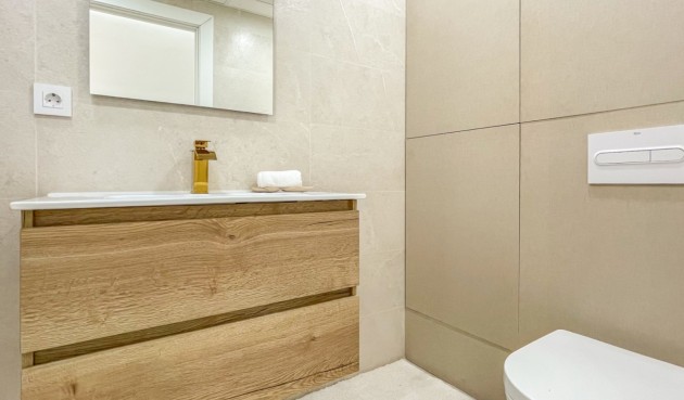Resale - Apartment -
Torrevieja - Costa Blanca