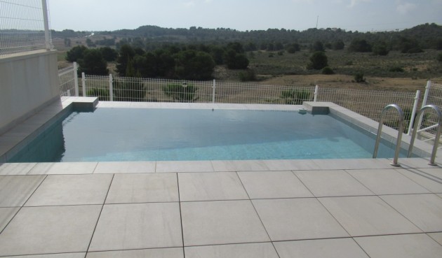 Resale - Villa -
San Miguel de Salinas - Inland