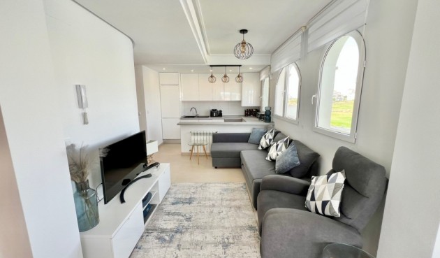 Resale - Penthouse -
Hacienda Riquelme Golf Resort - Inland