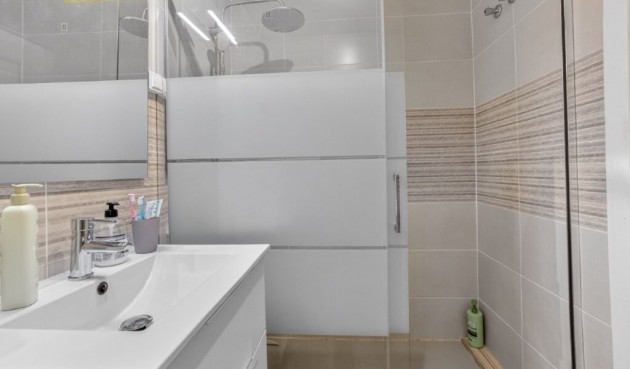 Resale - Apartment Penthouse -
Torrevieja - Jardin del Mar
