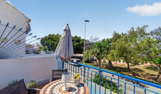 Resale - Apartment Penthouse -
Torrevieja - Jardin del Mar