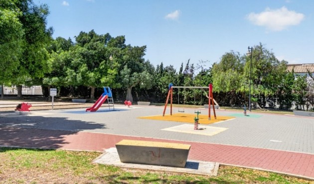 Resale - Apartment Penthouse -
Torrevieja - Jardin del Mar