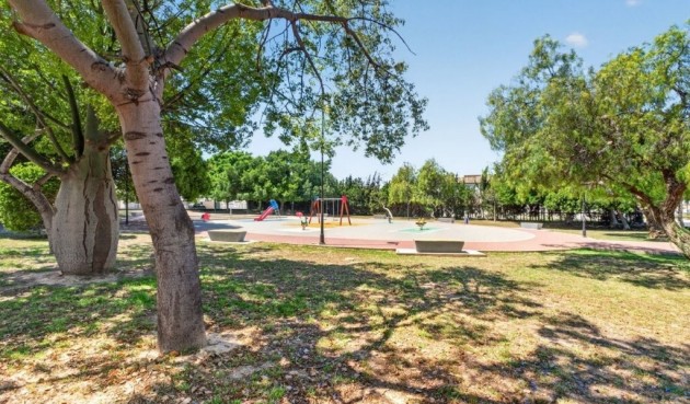 Resale - Apartment Penthouse -
Torrevieja - Jardin del Mar