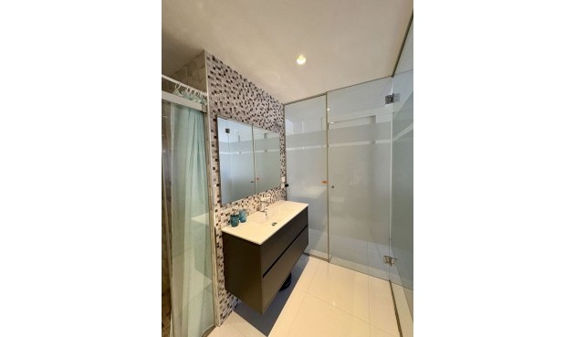 Återförsäljning - Apartment -
Guardamar del Segura - Costa Blanca