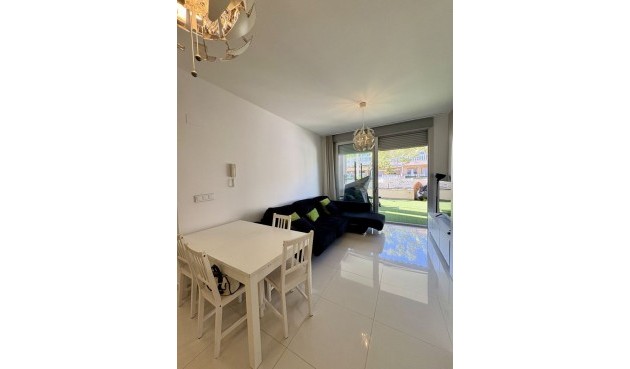 Återförsäljning - Apartment -
Guardamar del Segura - Costa Blanca