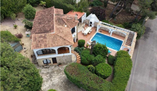Resale - Villa -
Jávea - Costa Blanca