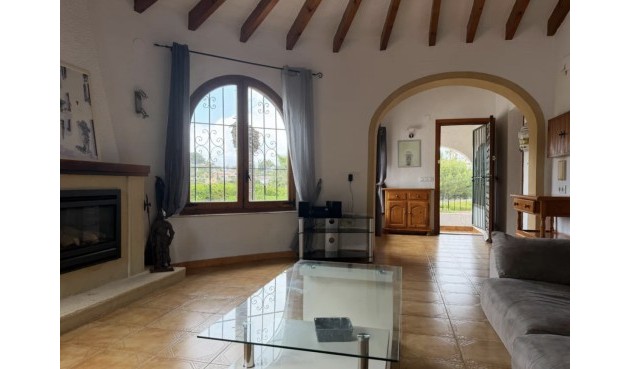 Resale - Villa -
Jávea - Costa Blanca
