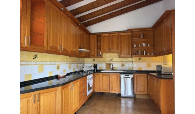 Resale - Villa -
Jávea - Costa Blanca
