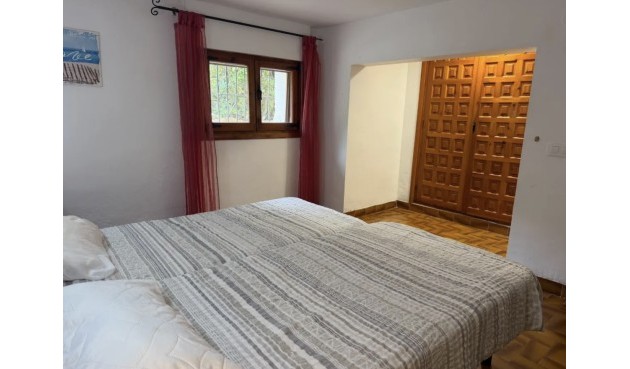 Resale - Villa -
Jávea - Costa Blanca