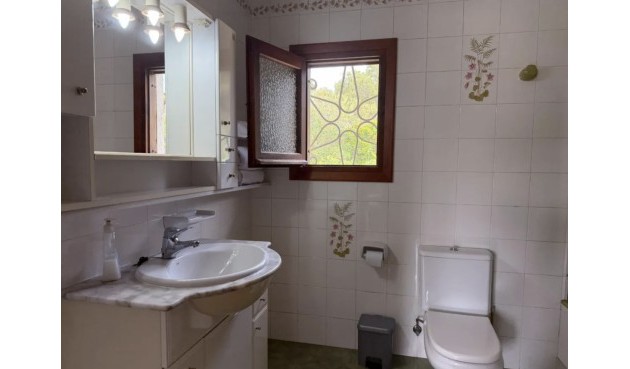Resale - Villa -
Jávea - Costa Blanca