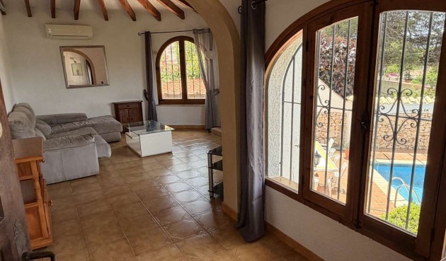 Resale - Villa -
Jávea - Costa Blanca