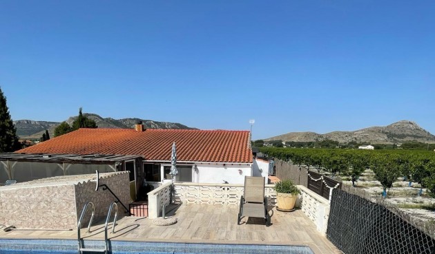 Resale - Villa -
Villena - Inland